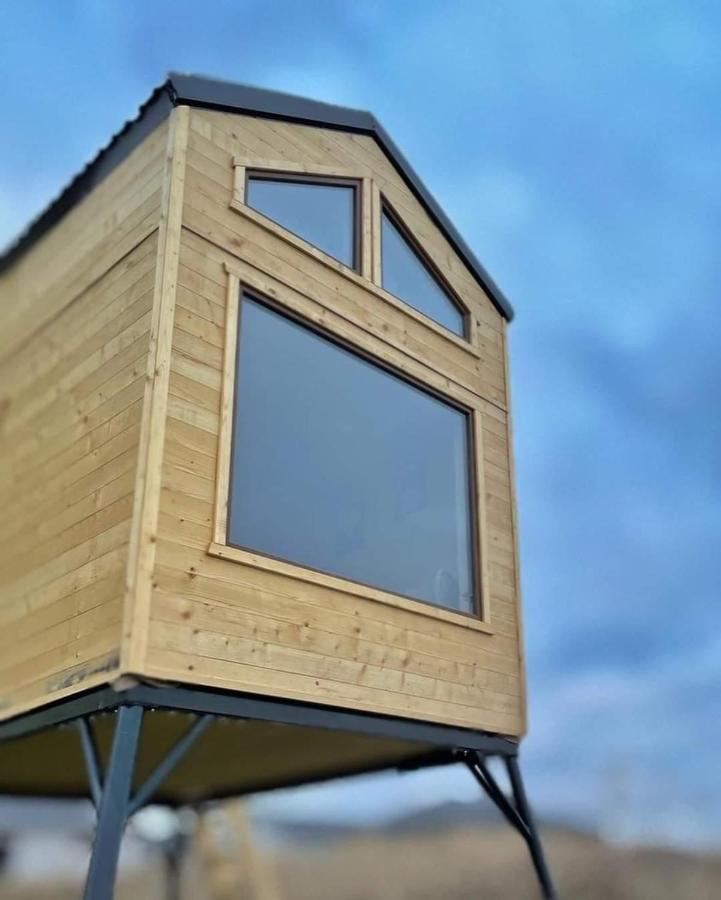 Treehome Tinyhouse Střítež Exterior foto