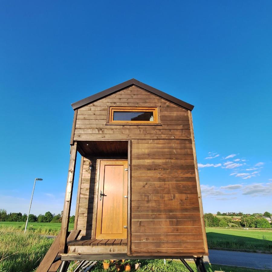 Treehome Tinyhouse Střítež Exterior foto